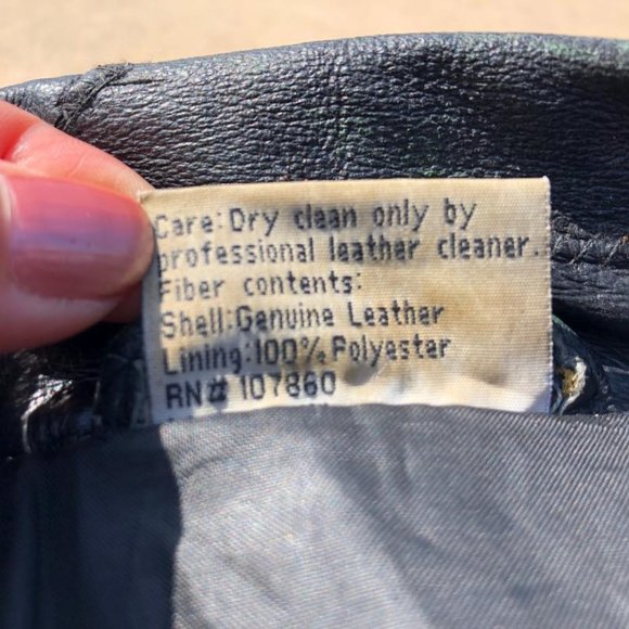 Leather Biker / Motorcycle Jacket Size Medium - Picture 7 of 8